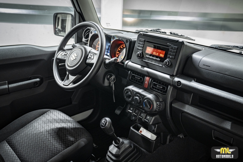 Suzuki Jimny Pro 1.5L VVT - немедленная доставка - новая