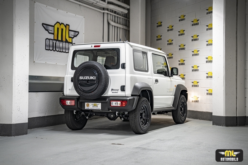 Suzuki Jimny Pro 1.5L VVT - немедленная доставка - новая