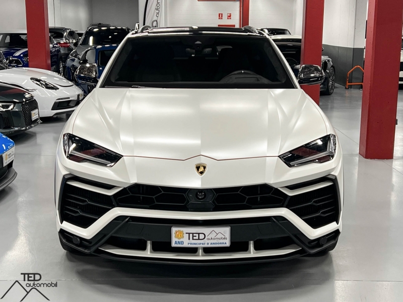 Lamborghini Urus 650cv