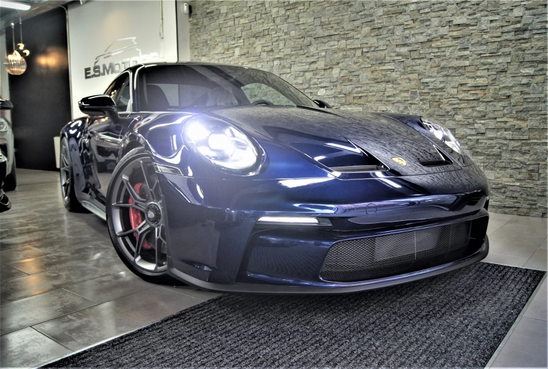 Porsche 911 992 GT3 Touring 510cv * Лист *
