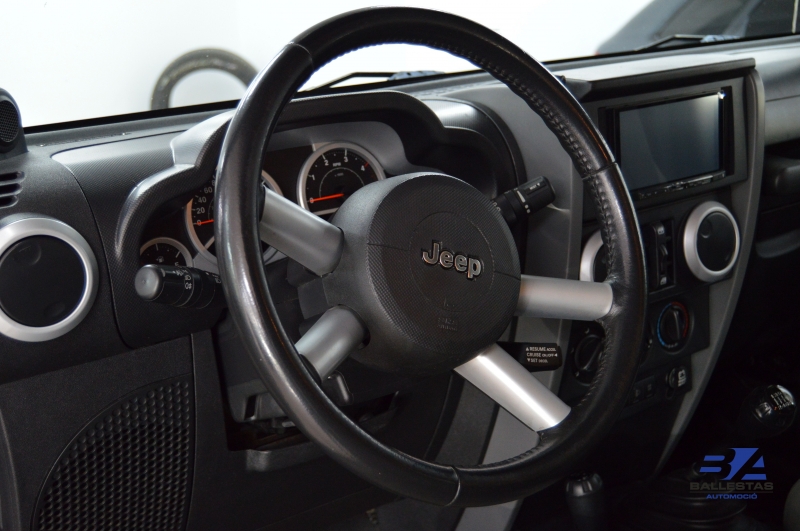 Руководство Jeep Wrangler 2.8 CRD 177CV