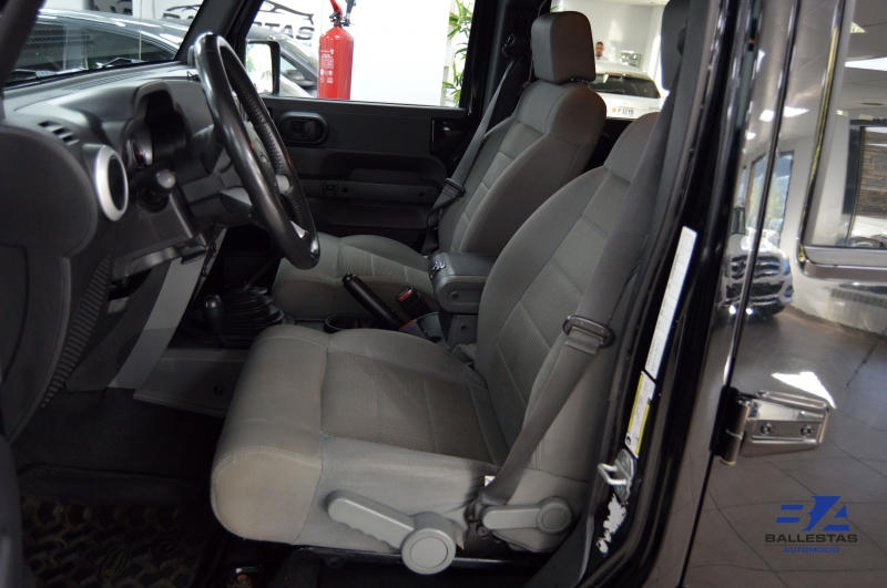Руководство Jeep Wrangler 2.8 CRD 177CV