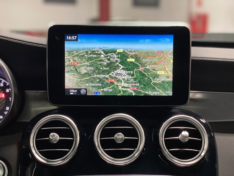 Mercedes C63 AMG 476CV