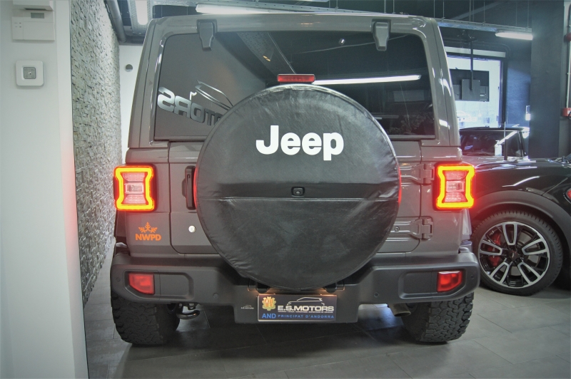 Jeep Wrangler Unlimited Sahara 2.0 272CV