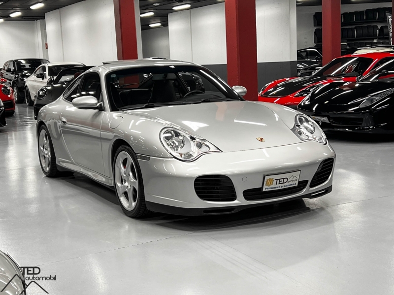 Porsche 996 Career 4S 320CV