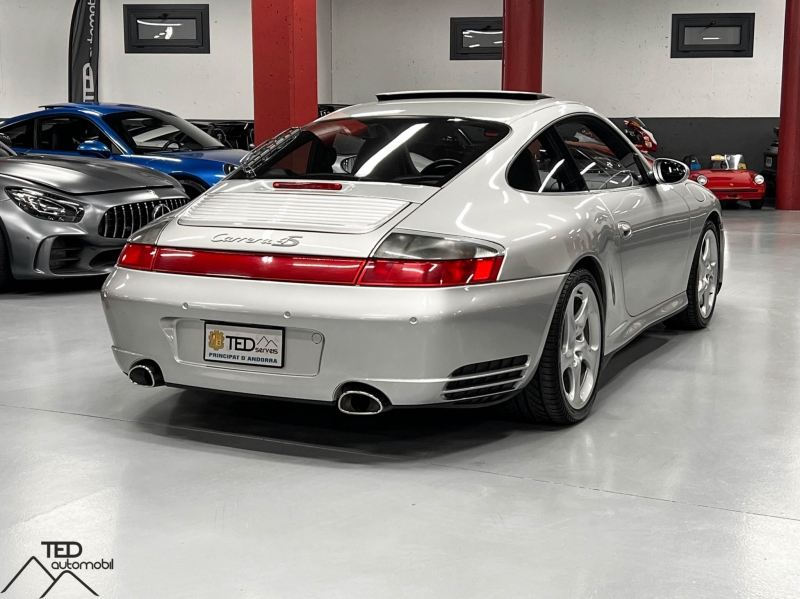 Porsche 996 Career 4S 320CV