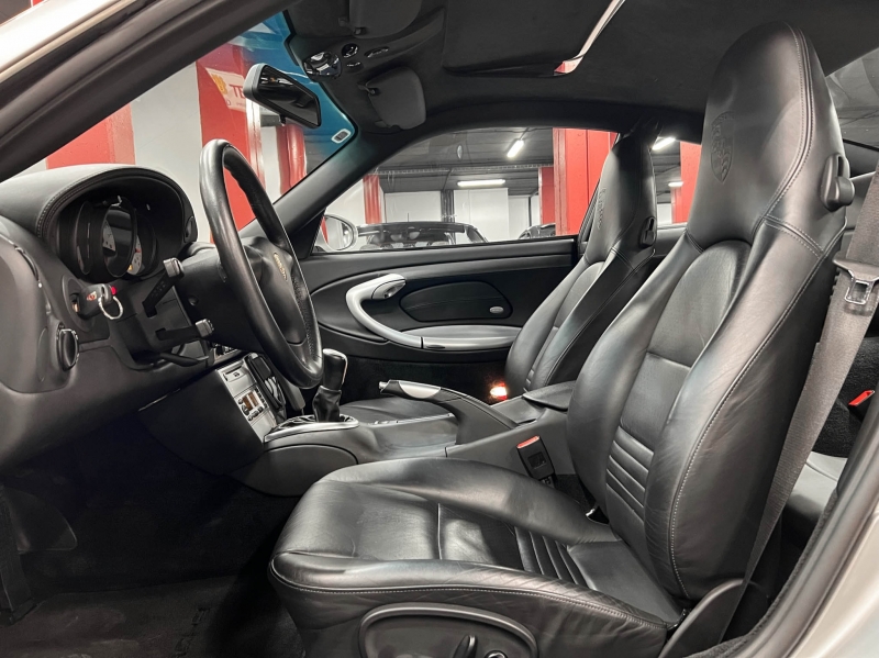 Porsche 996 Career 4S 320CV