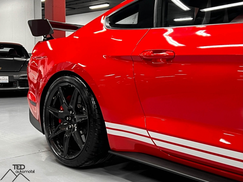 Ford Mustang Shelby GT500 760cv Золотой билет углерод