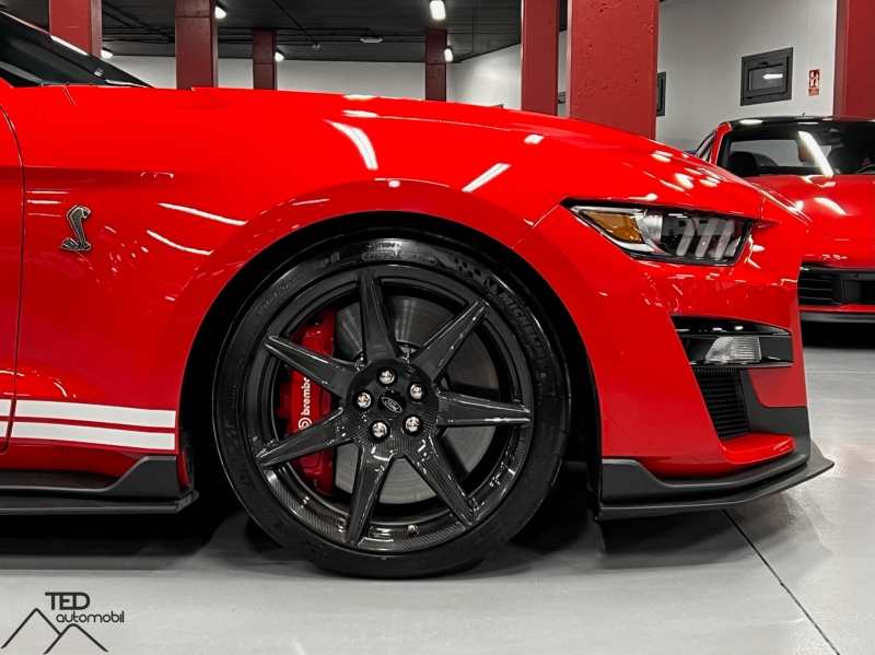 Ford Mustang Shelby GT500 760cv Золотой билет углерод