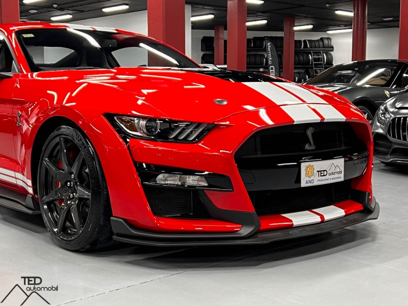 Ford Mustang Shelby GT500 760cv Золотой билет углерод