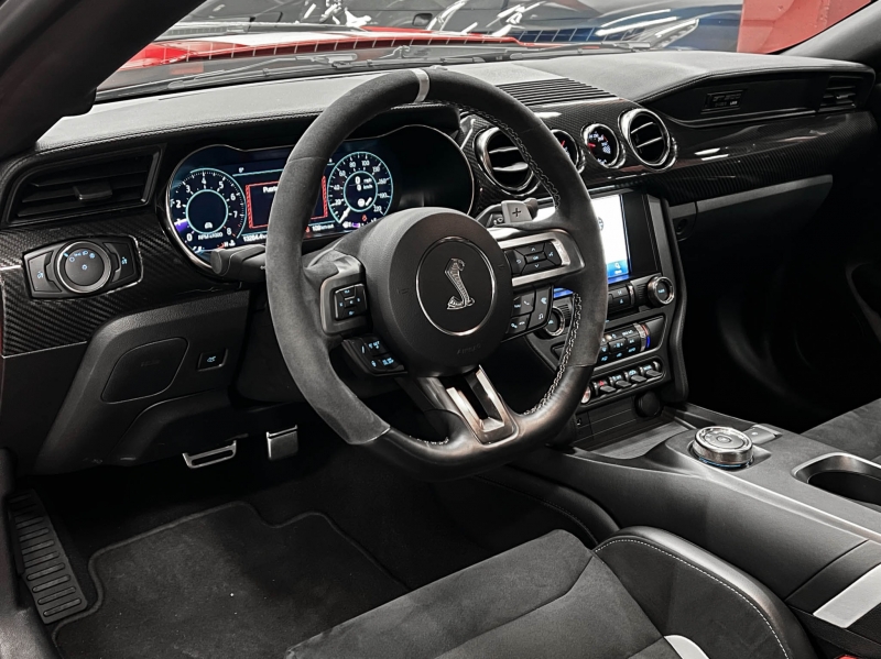 Ford Mustang Shelby GT500 760cv Золотой билет углерод