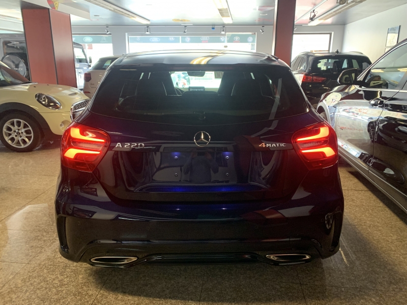 Mercedes в 220 AMG 4MATIC BENZINA