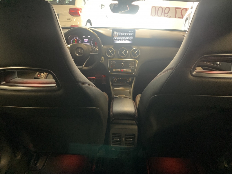 Mercedes в 220 AMG 4MATIC BENZINA