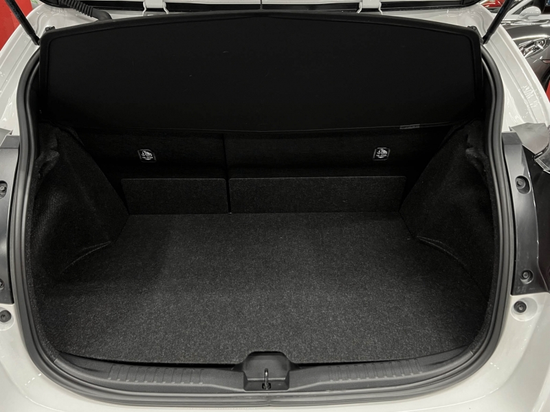 Toyota Yaris GR Track Pack 261cv Акрапович