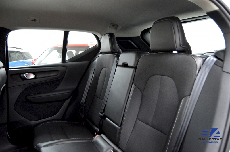 Volvo XC40 150CV Immentum AWD