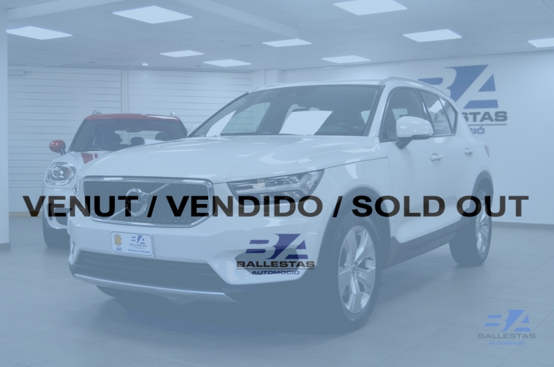 Volvo XC40 150CV Immentum AWD