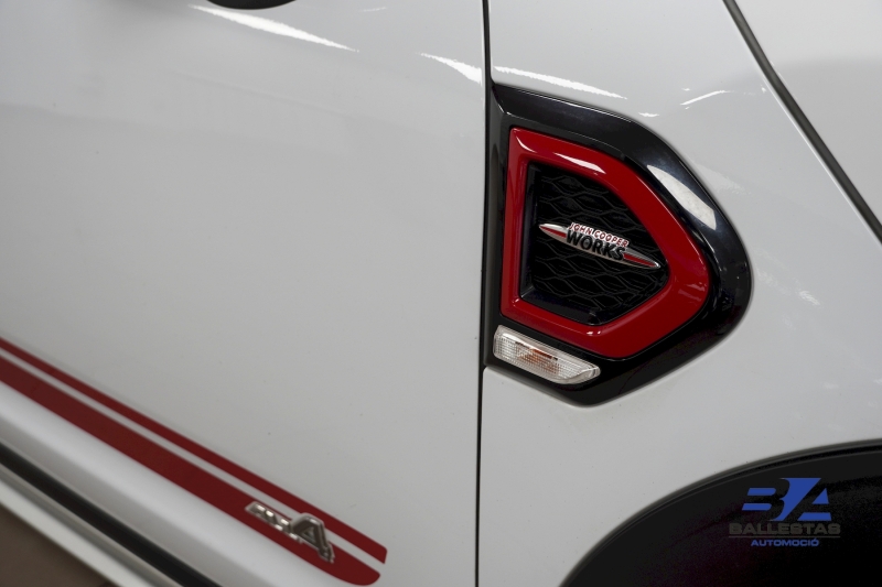 MINI Countryman John Cooper Works 231CV ALL4