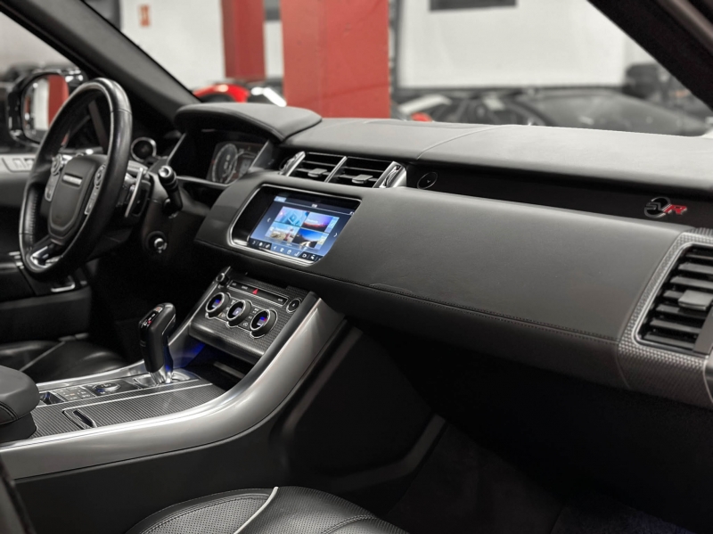 Range Rover Sport SVR 550CV