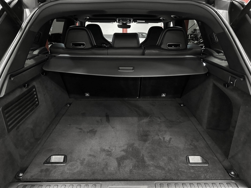 Range Rover Sport SVR 550CV