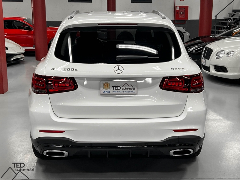 Mercedes GLC 300D 245CV 4Matic Pack AMG