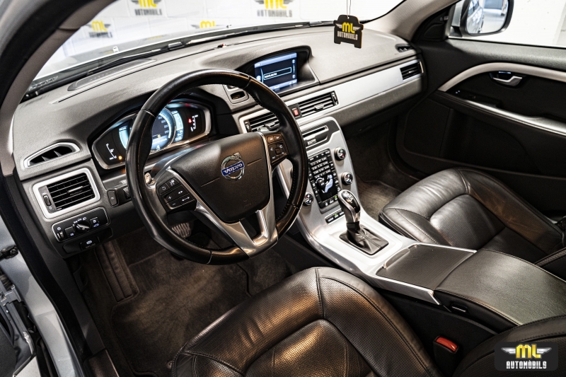 XC70 T6 AWD - 305 л.с.