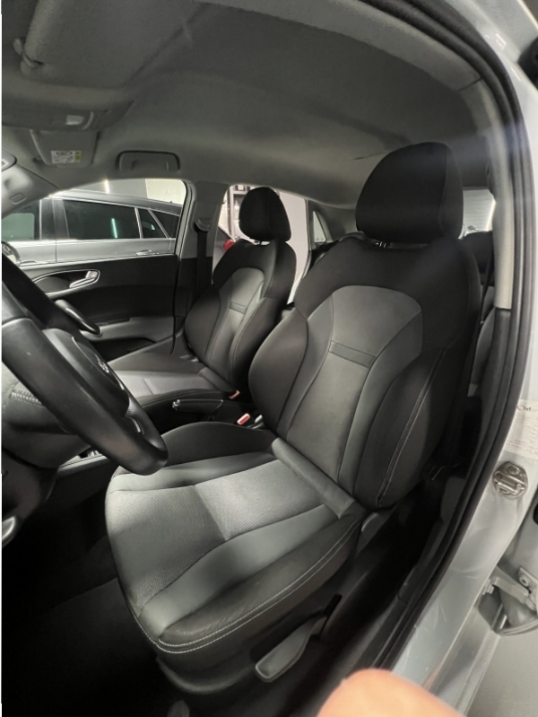 AUDI A1 SPORTBACK TFSI УЛЬТРА 95cv