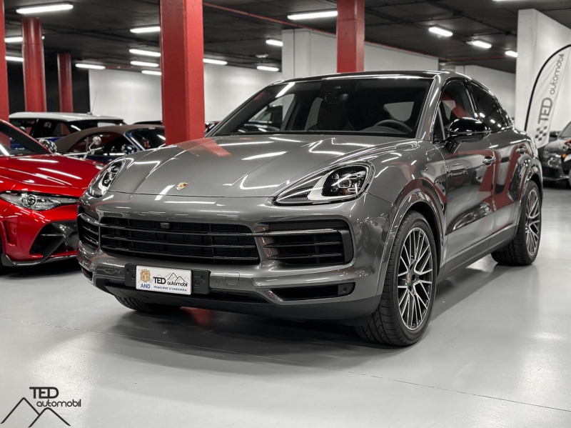 Porsche Cayenne Coupe e-Hybrid 462cv nou