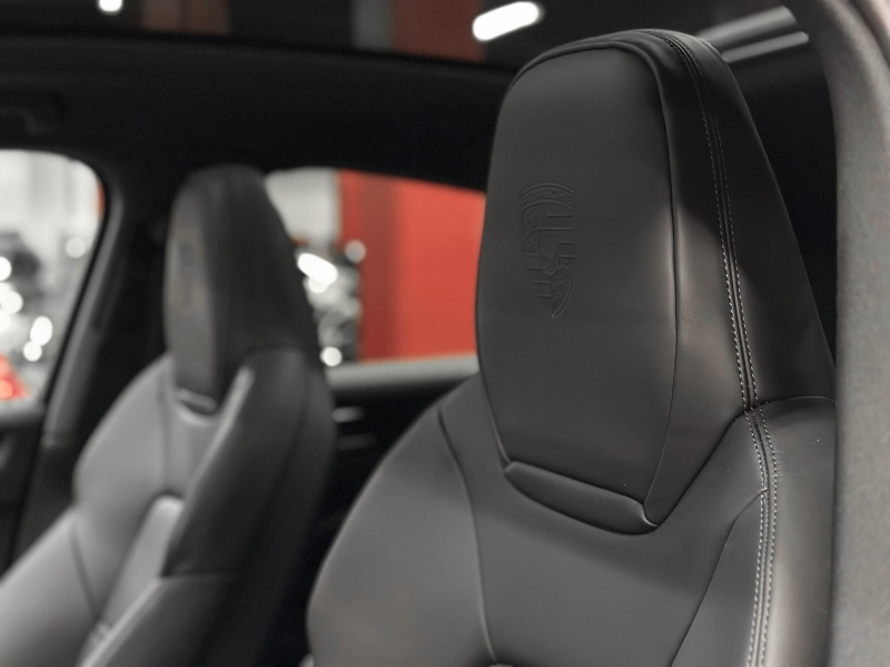 Porsche Cayenne Coupe e-Hybrid 462cv nou