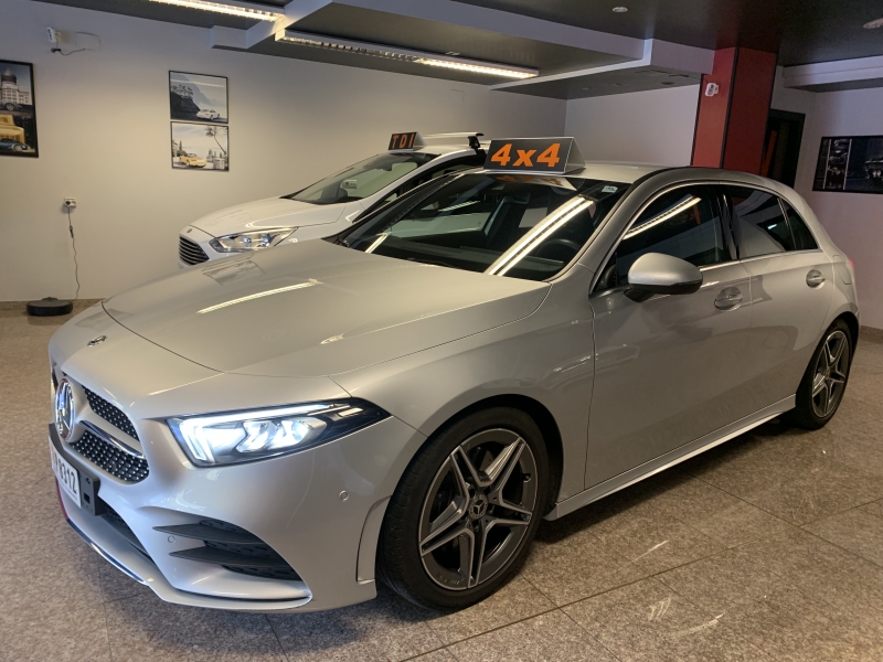 Mercedes в 220 4 Matic Amg