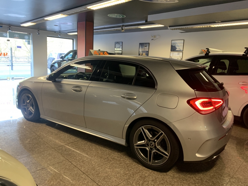 Mercedes в 220 4 Matic Amg