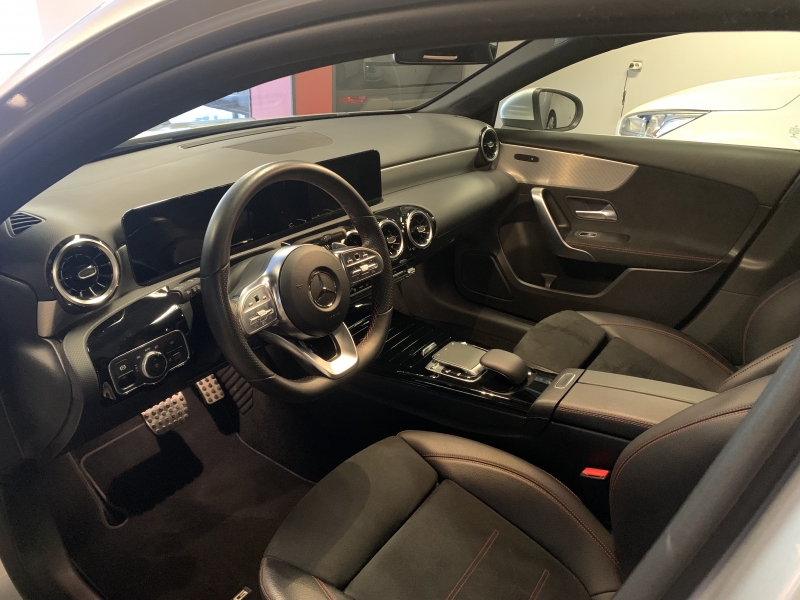 Mercedes в 220 4 Matic Amg