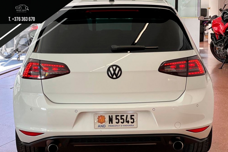 Volkswagen Golf GTI