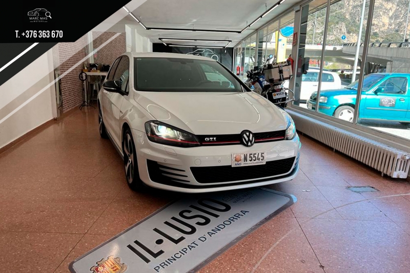 Volkswagen Golf GTI