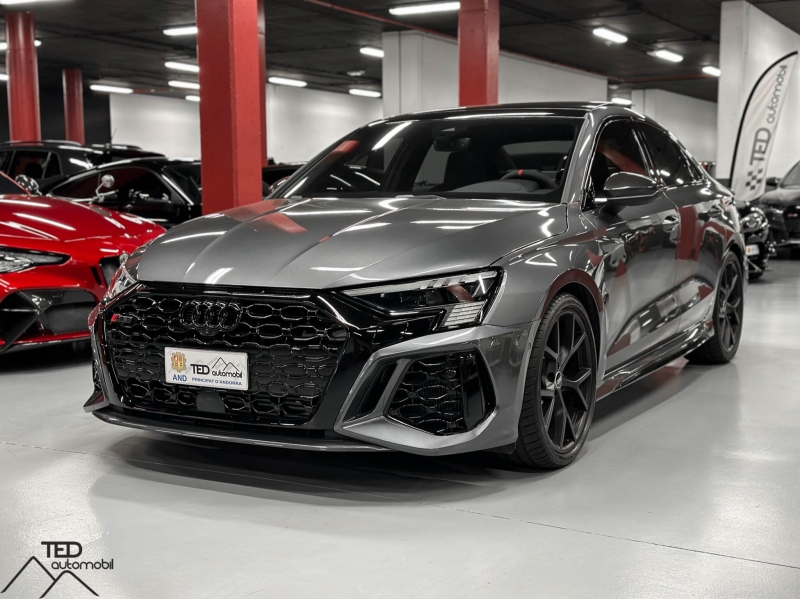 Audi RS3 Седан 400CV