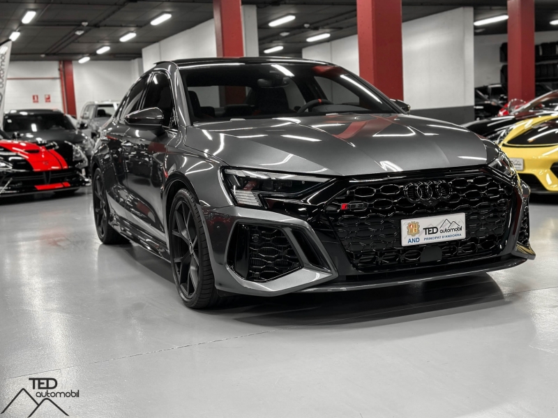 Audi RS3 Седан 400CV