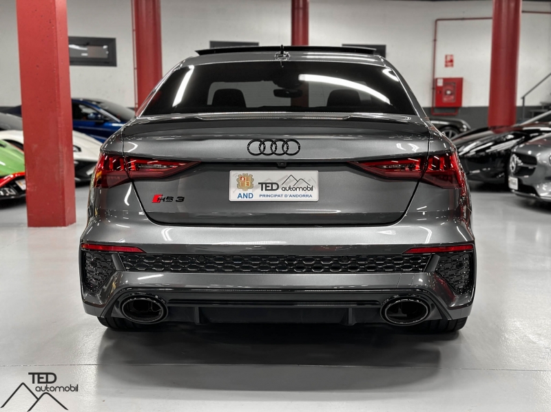 Audi RS3 Седан 400CV