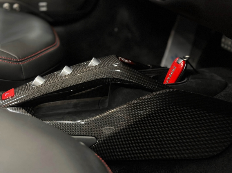 Ferrari 488 Spider 670cv