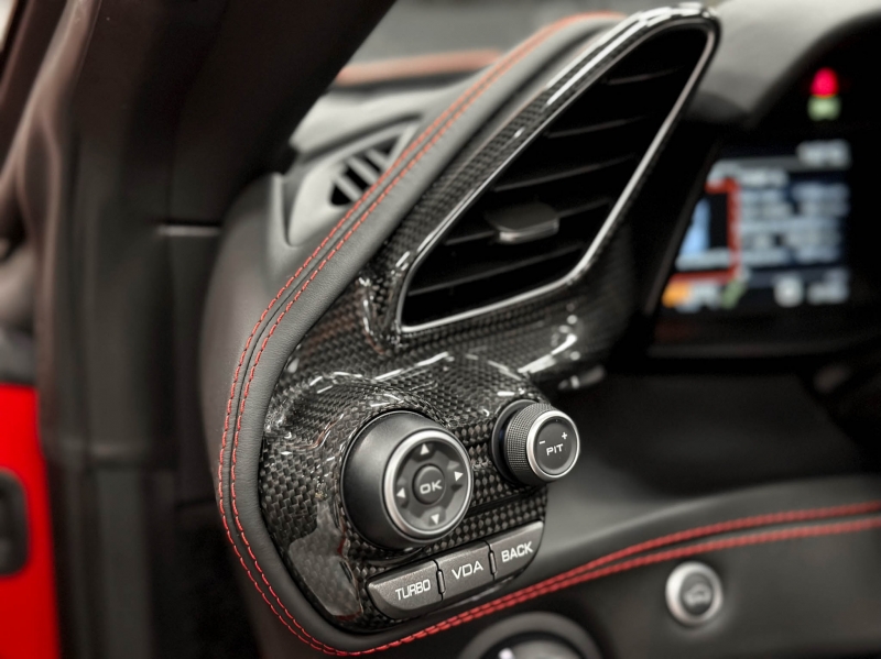 Ferrari 488 Spider 670cv