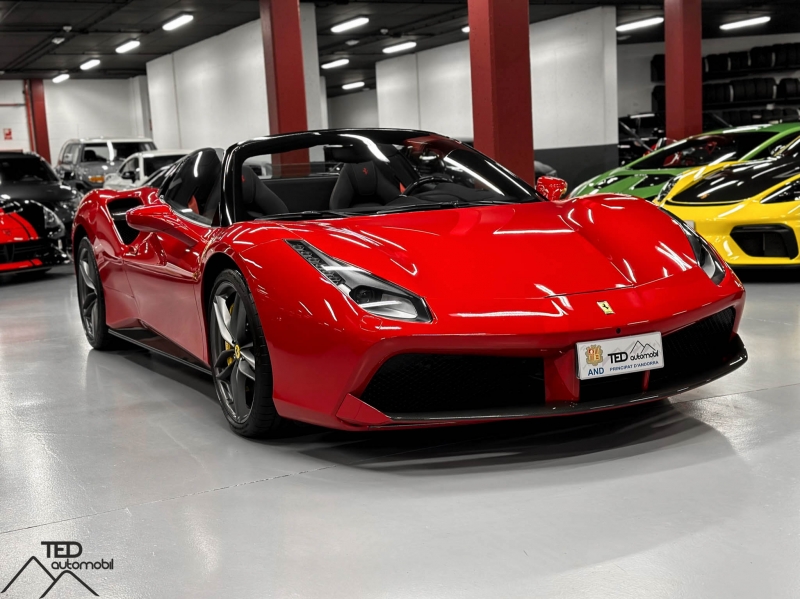 Ferrari 488 Spider 670cv
