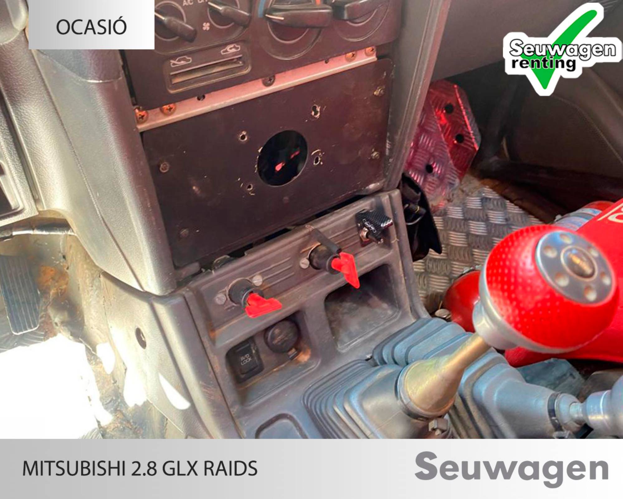 Mitsubishi 2,8 GLX Raids