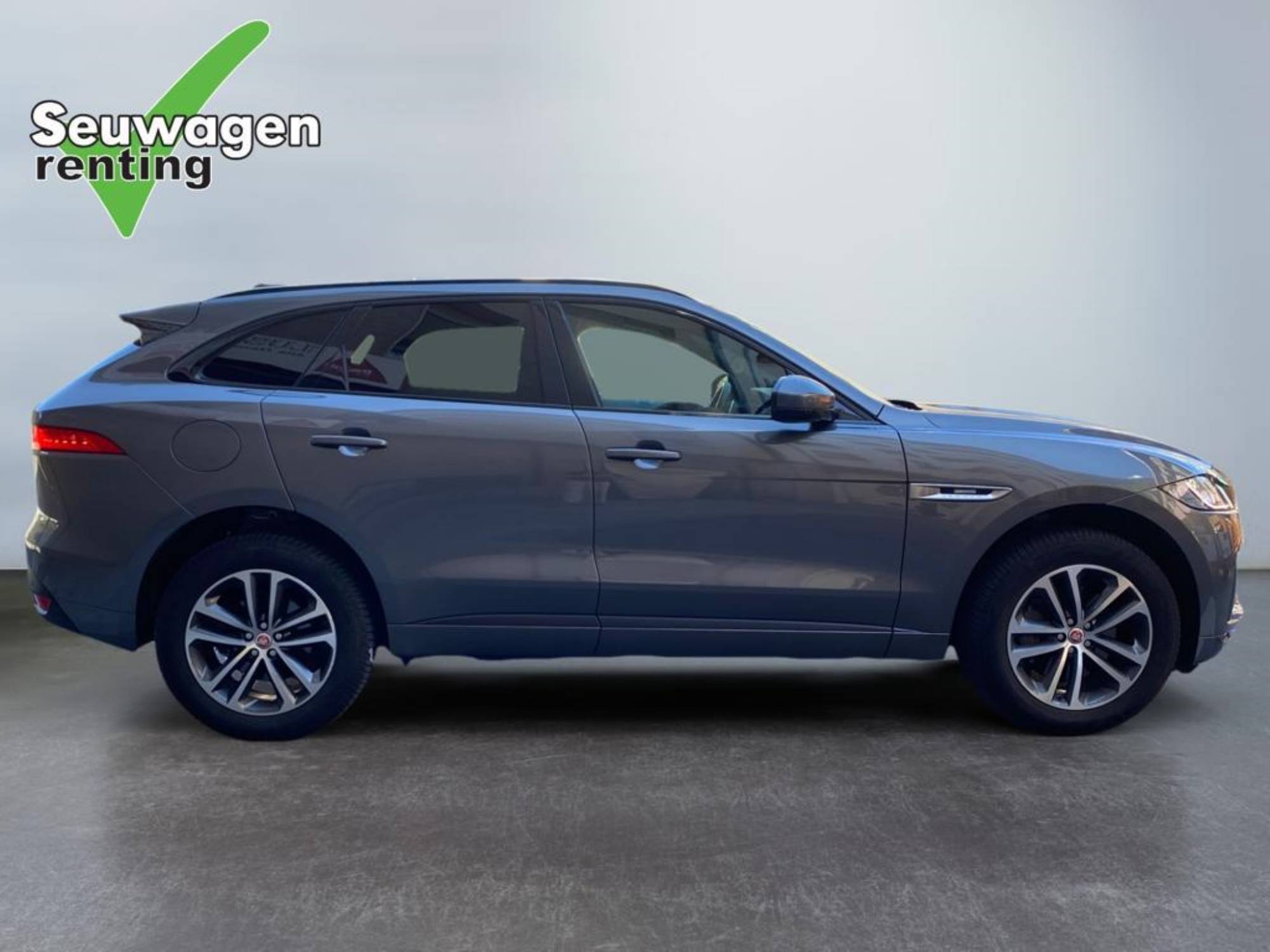 Jaguar F-Pace SUV