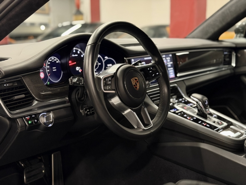Porsche Panamera Turbo 550cv