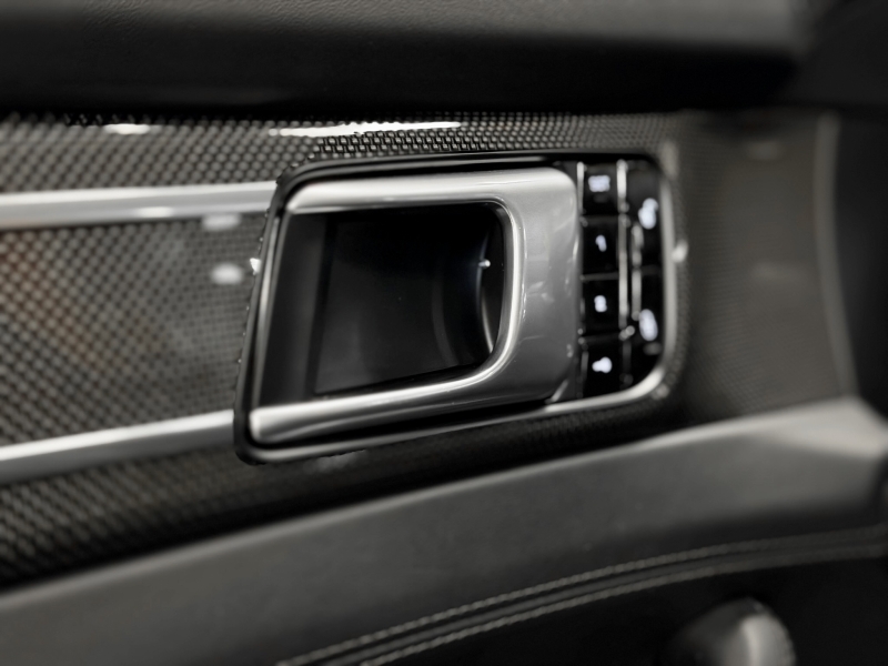 Porsche Panamera Turbo 550cv