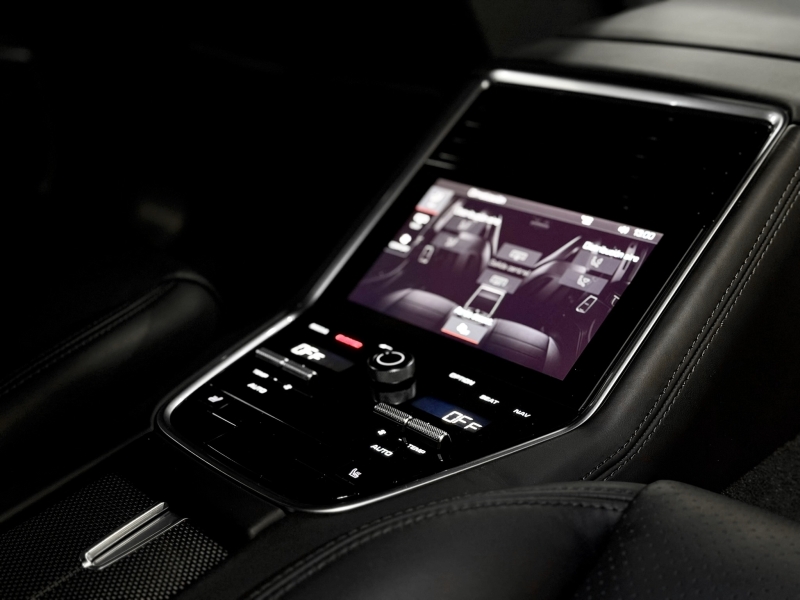 Porsche Panamera Turbo 550cv