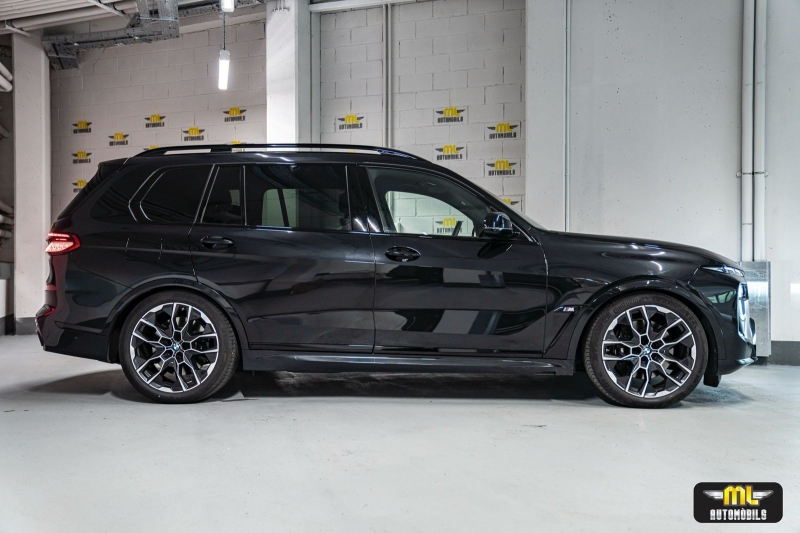 BMW X7 M60i xDrive 7 Seats