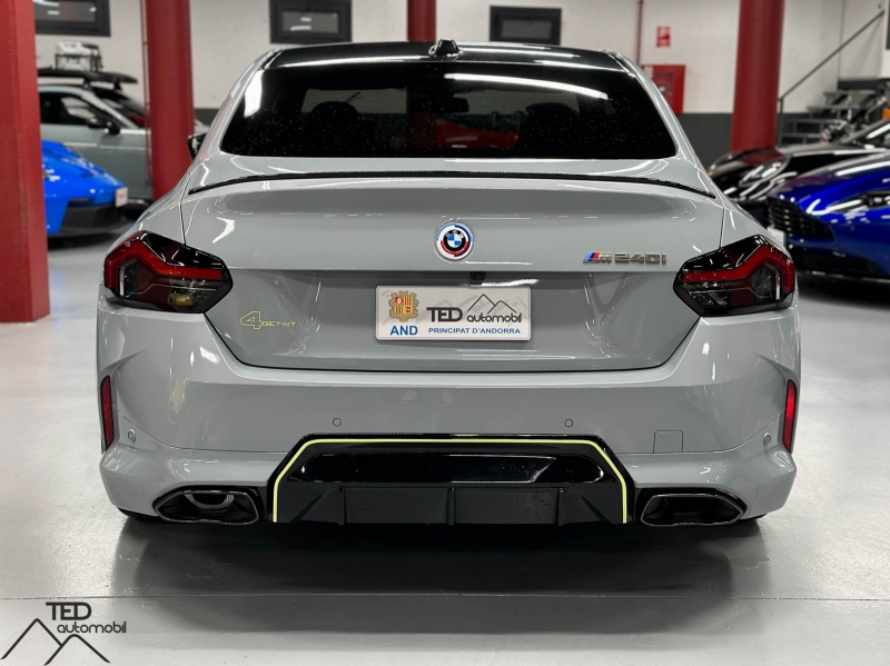 BMW M240i X-Drive 374hp