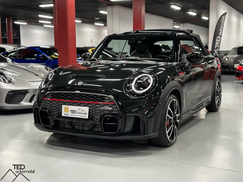 Mini John Cooper Works Cabrio 231cv green