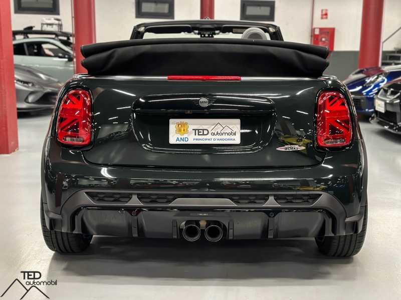 Mini John Cooper Works Cabrio 231cv green