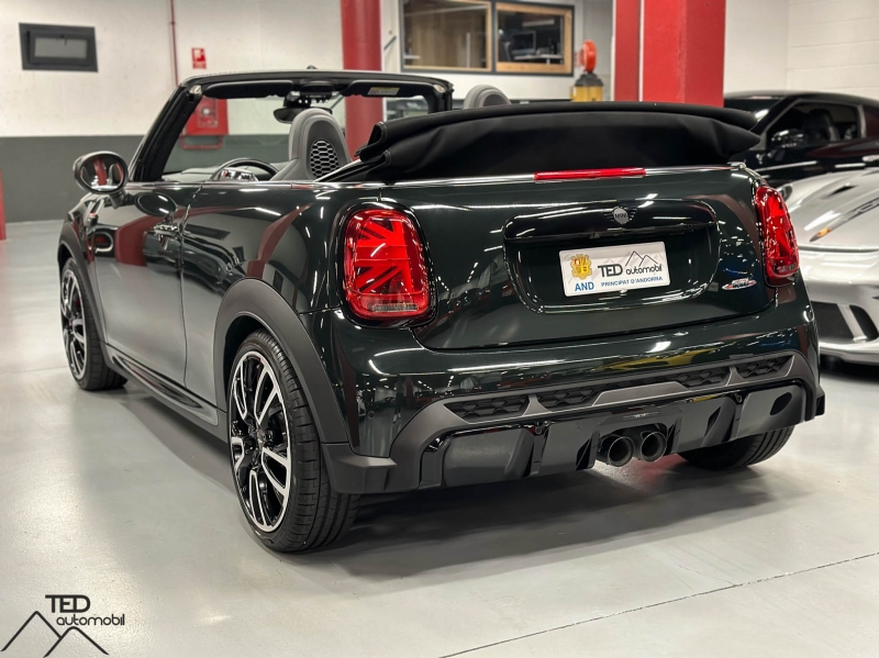 Mini John Cooper Works Cabrio 231cv green