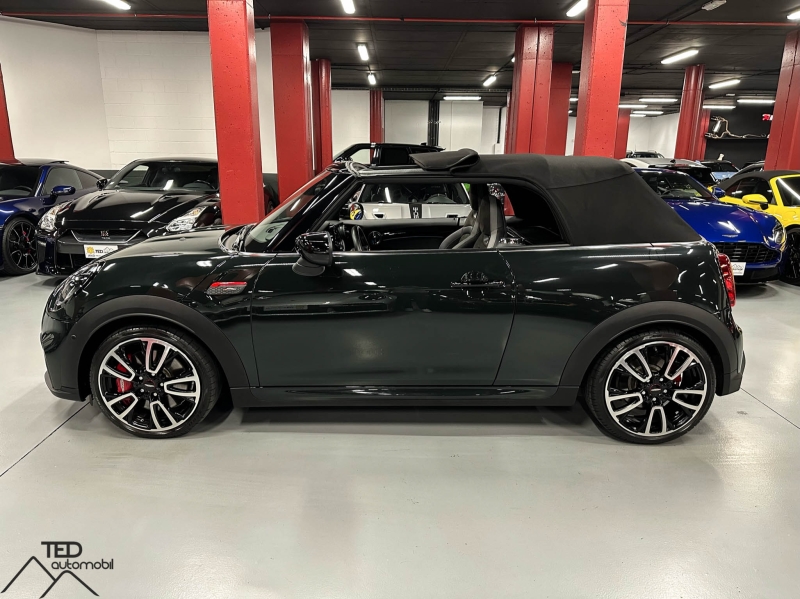 Mini John Cooper Works Cabrio 231cv green